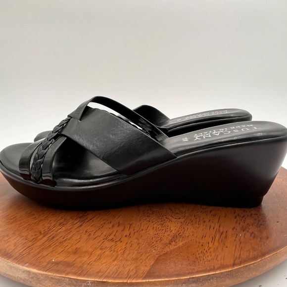 Tuscany by Easy Street Womens 11 Wide Faux Leather Wedge Slip On Sandals Shoes - Picture 5 of 9